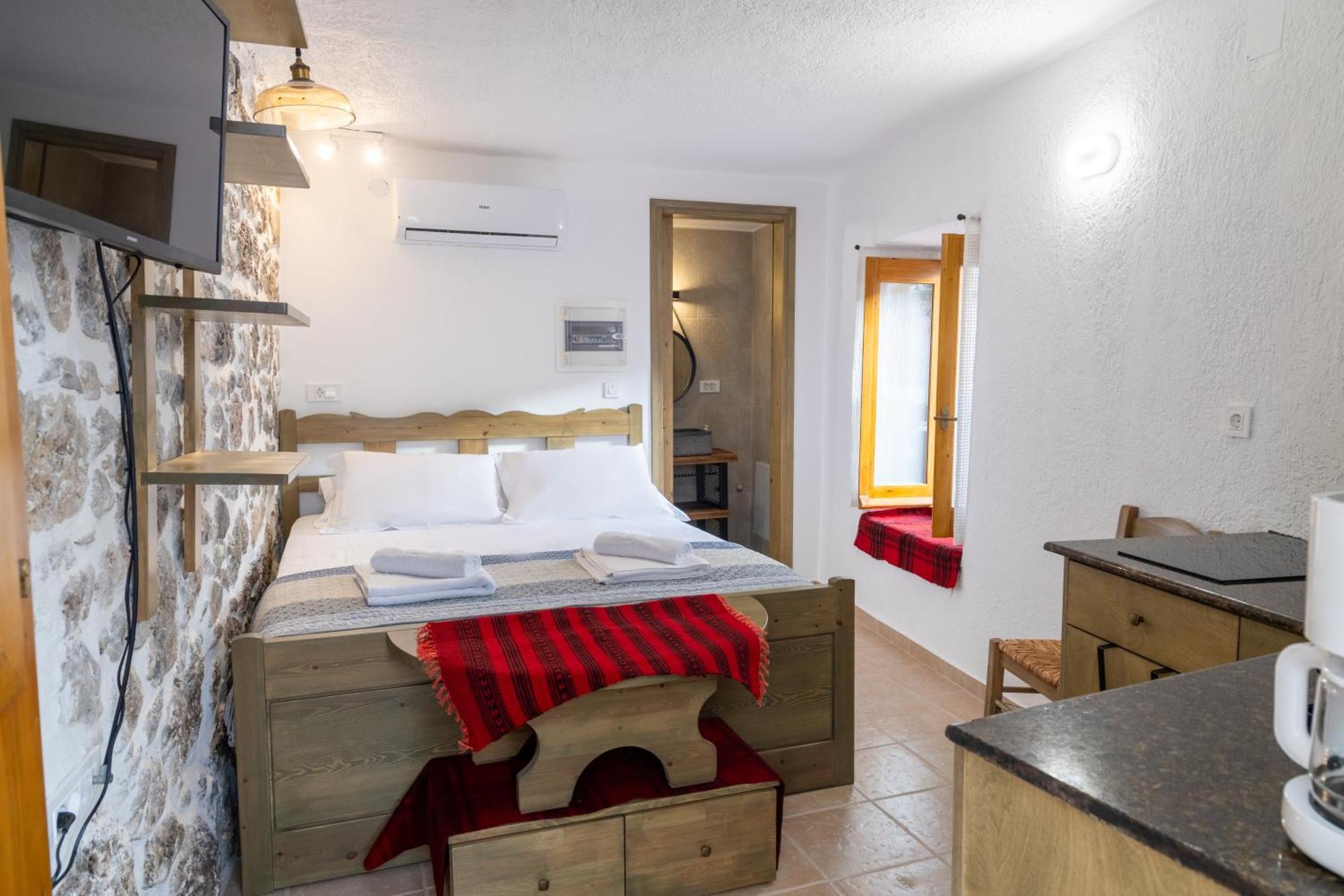 Elithos Nest Apartment Kritsa Bagian luar foto